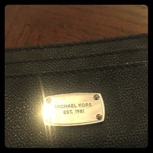 Michael Kors card holder